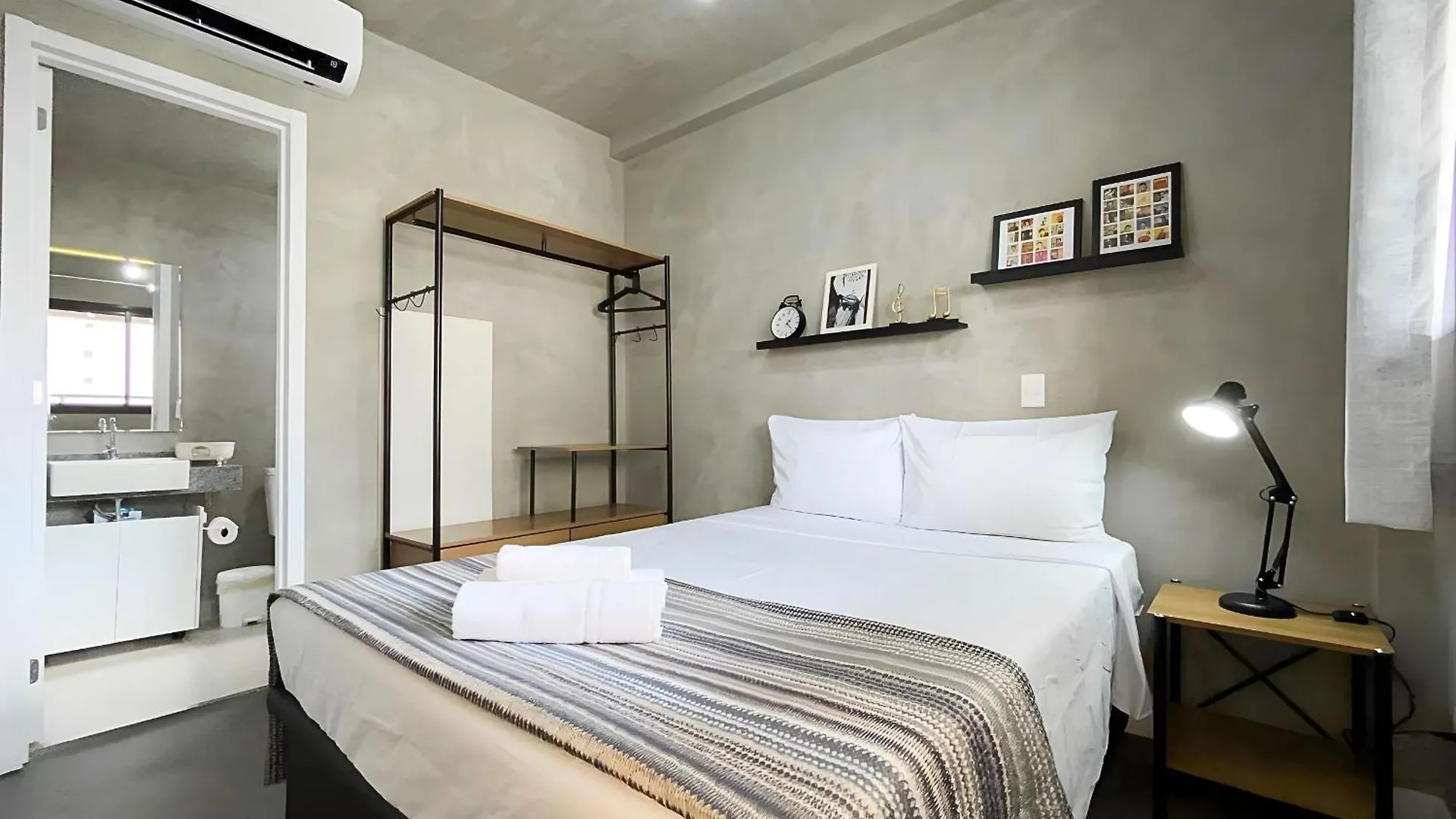 Studio Amplo Com A/C E Piscina No Terraco Sao Paulo